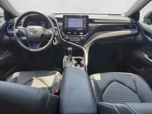 Used 2024 Toyota Camry SE FWD image 21