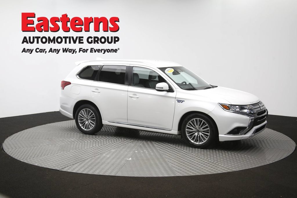Used 2020 Mitsubishi Outlander SEL AWD/4WD image 49