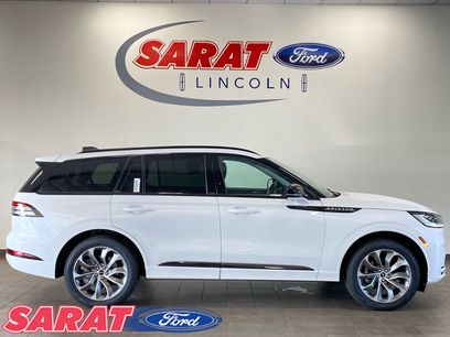 New 2026 Lincoln Aviator AWD w/ Jet Appearance Package