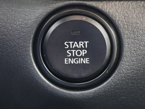 Used 2023 MAZDA CX-30 AWD 2.5 S w/ Premium Package image 17