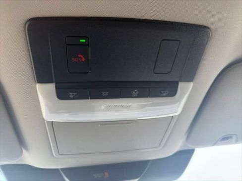 Used 2026 Nissan Pathfinder SL AWD/4WD image 25