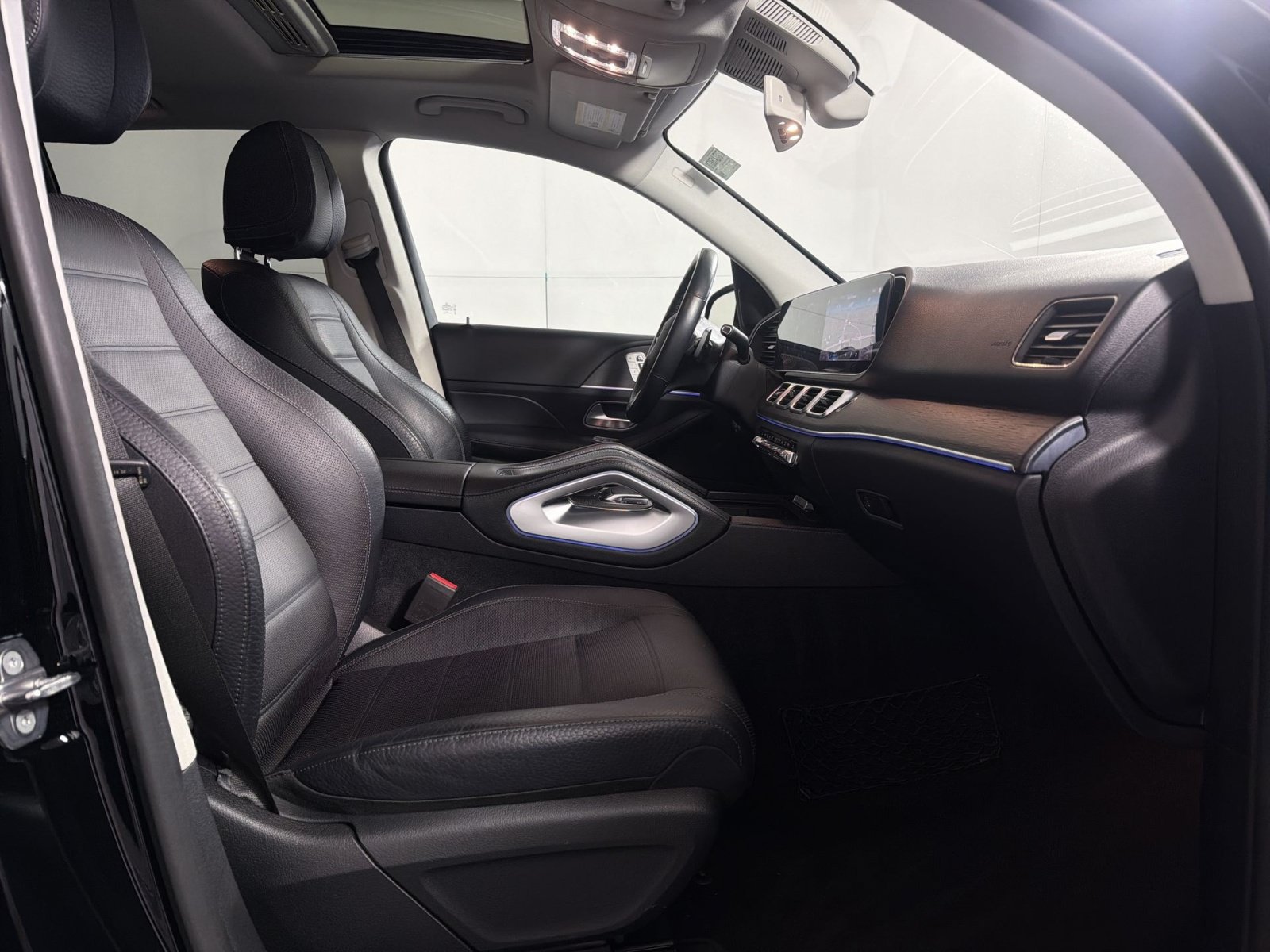Used 2020 Mercedes-Benz GLE 350 4MATIC image 27