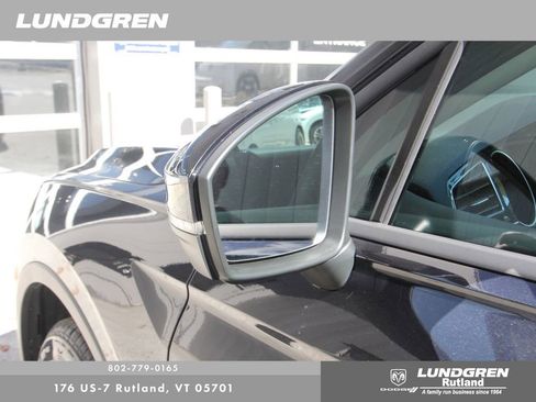 Used 2020 Volkswagen Tiguan S image 49