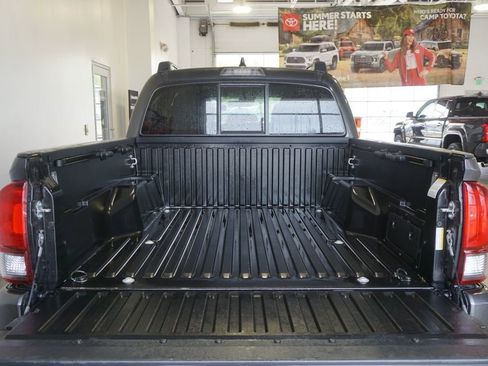 Used 2023 Toyota Tacoma SR AWD/4WD image 14