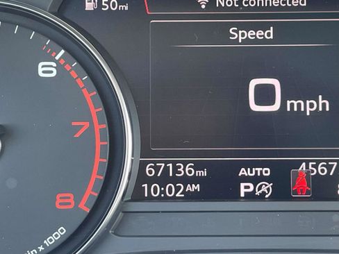 Used 2019 Audi Q5 2.0T Premium w/ Convenience Package AWD/4WD image 23