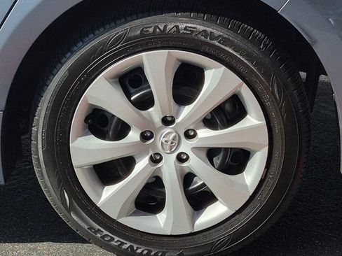 Used 2024 Toyota Corolla LE FWD image 13