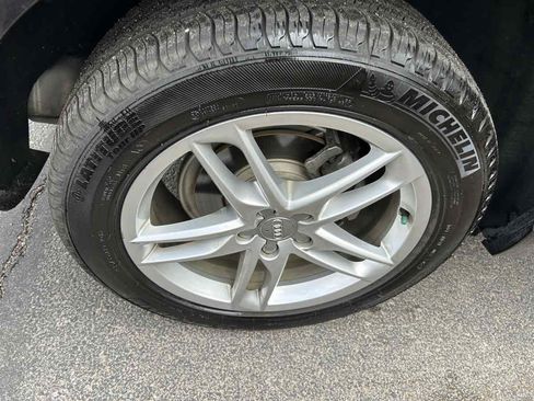 Used 2015 Audi Q5 2.0T Premium Plus w/ Technology Package image 35