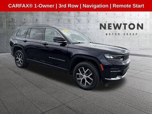 Used 2024 Jeep Grand Cherokee L Limited AWD/4WD image 1