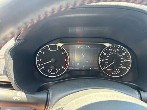 Used 2019 Nissan Altima 2.5 SR w/ SR Premium Package FWD image 14