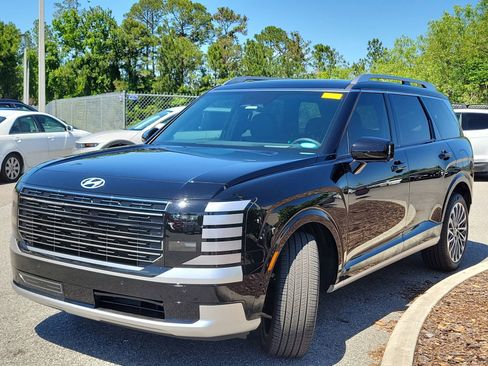 Used 2026 Hyundai Palisade Calligraphy AWD/4WD image 2