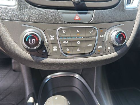 Used 2019 Chevrolet Malibu LT w/ Driver Confidence Package FWD image 27
