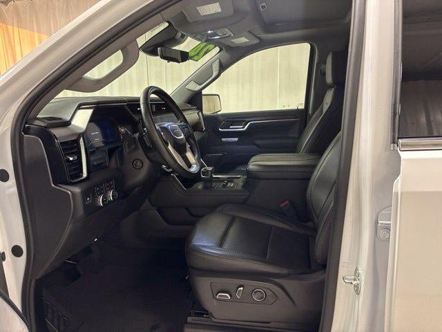 Used 2024 GMC Sierra 1500 Denali w/ Denali Reserve Package AWD/4WD image 14