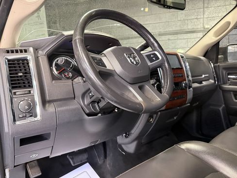 Used 2009 Dodge Ram 1500 Truck Laramie AWD/4WD image 10