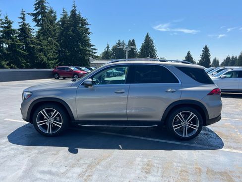 Used 2022 Mercedes-Benz GLE 350 4MATIC image 4
