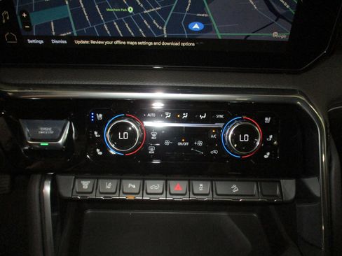 New 2025 GMC Sierra 2500 Denali w/ Technology Package image 29