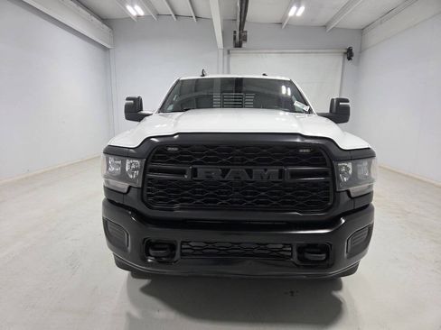 Used 2023 RAM 2500 Tradesman AWD/4WD image 2