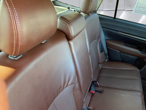 Used 2014 Subaru Outback 2.5i Limited image 15