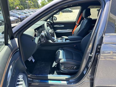 New 2026 Genesis GV70 2.5T Sport Prestige w/ G1 Accessory Package AWD/4WD image 15