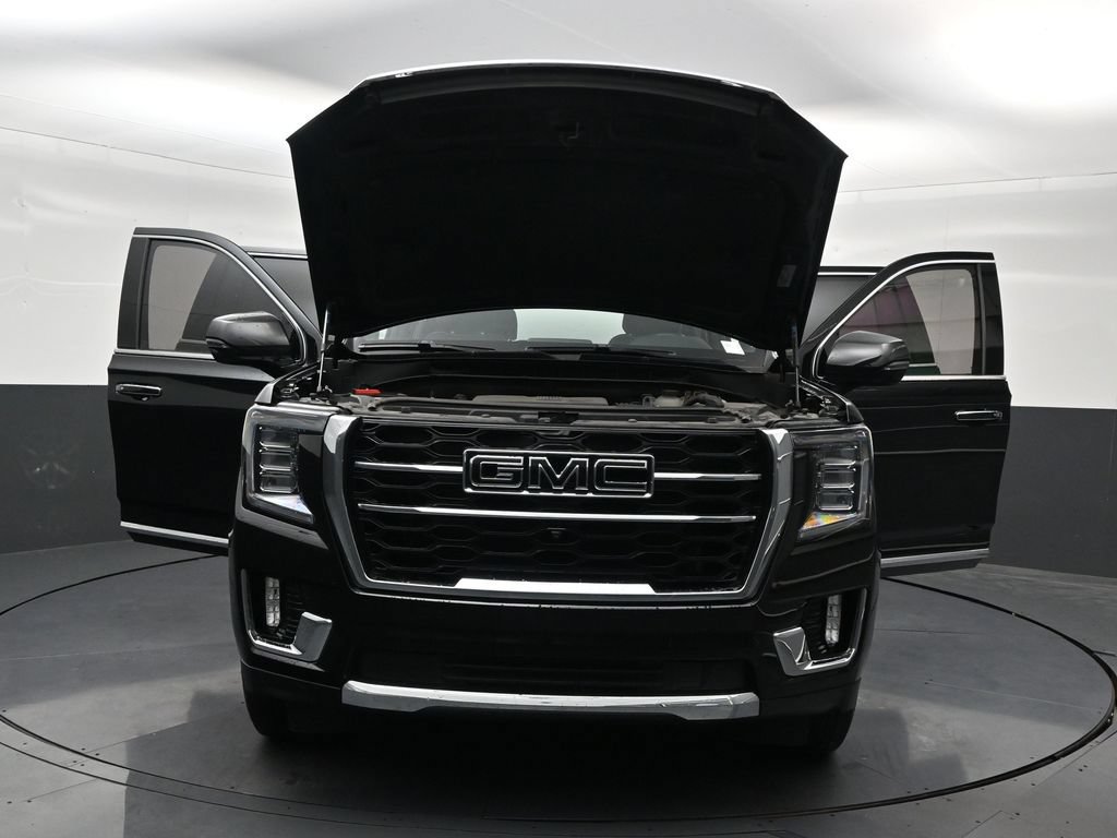 Used 2024 GMC Yukon XL SLT w/ SLT Premium Package RWD image 37