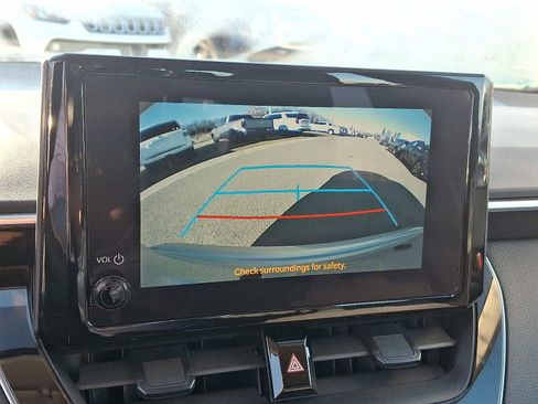 Used 2023 Toyota Corolla LE image 20