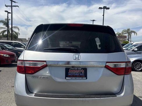Used 2011 Honda Odyssey EX-L image 3