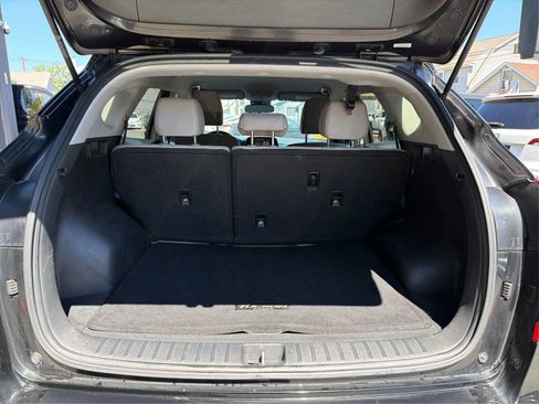 Used 2021 Hyundai Tucson SE w/ Cargo Package AWD/4WD image 12