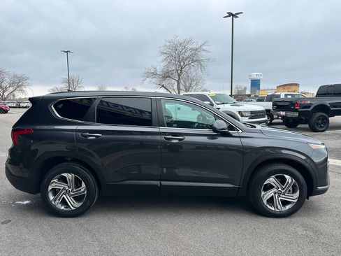Used 2021 Hyundai Santa Fe SE image 8