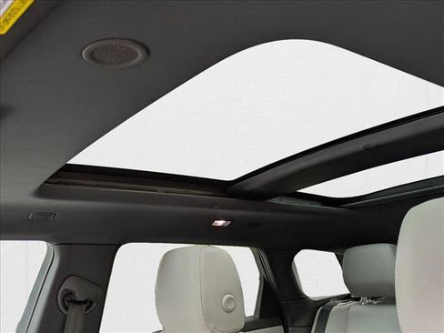 New 2026 Land Rover Range Rover Evoque S image 15