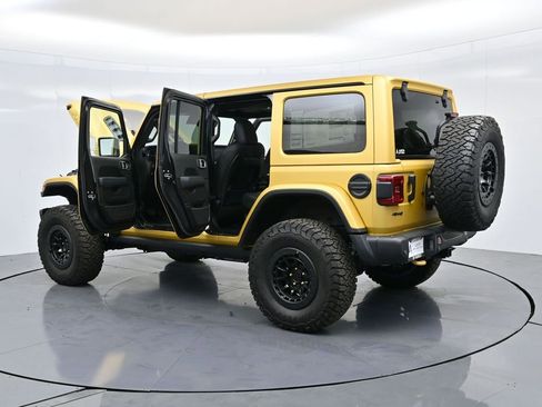 New 2024 Jeep Wrangler Unlimited Rubicon 4xe AWD/4WD image 31