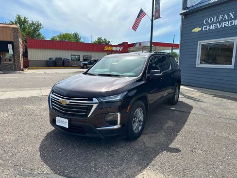 Used 2023 Chevrolet Traverse LT AWD/4WD image 9