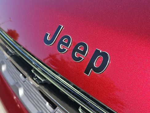 New 2026 Jeep Grand Wagoneer Limited AWD/4WD image 12