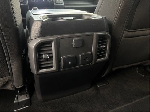 Used 2020 Ford F150 XLT w/ Equipment Group 302A Luxury AWD/4WD image 28