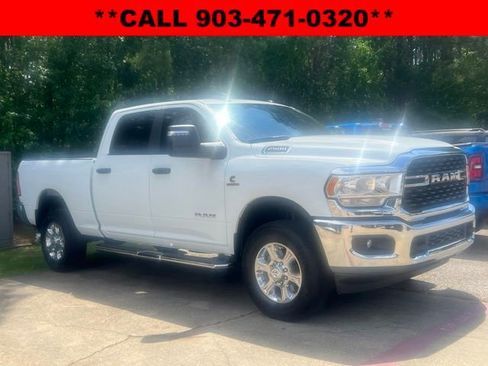 Used 2024 RAM 2500 Big Horn AWD/4WD image 1