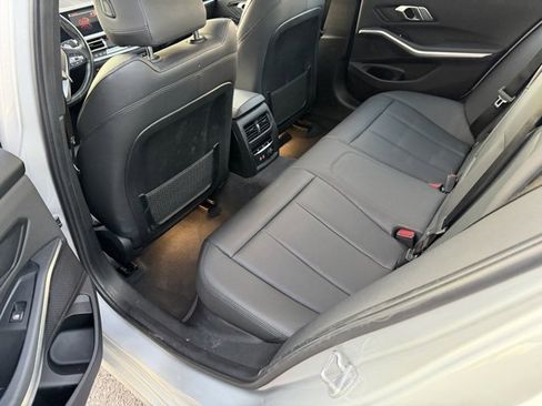 Used 2019 BMW 330i xDrive Sedan w/ Driving Assistance Package image 15