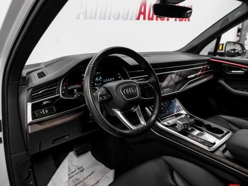 Used 2023 Audi Q7 3.0T Prestige w/ Prestige Package AWD/4WD image 3