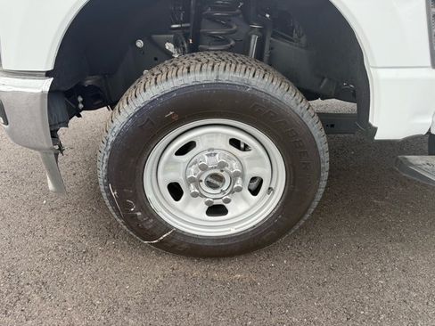 New 2024 Ford F350 XL w/ XL Chrome Package AWD/4WD image 27