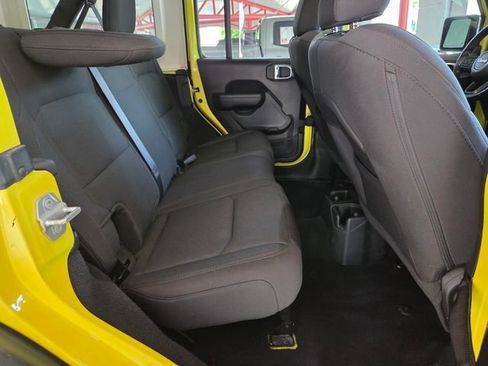 Certified 2022 Jeep Wrangler Unlimited Sport AWD/4WD image 13