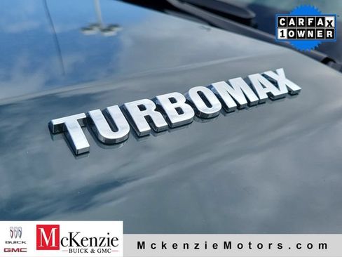 Used 2025 Chevrolet Silverado 1500 LT AWD/4WD image 25
