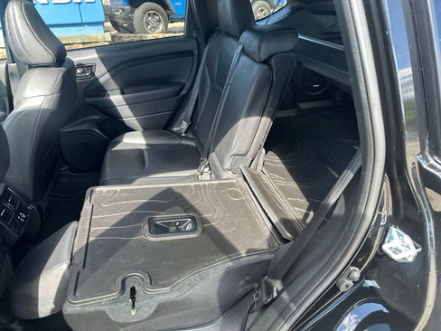 Used 2025 Subaru Forester Limited w/ Popular Package #2 AWD/4WD image 24