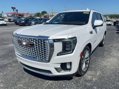 Used 2021 GMC Yukon Denali w/ Denali Ultimate Package AWD/4WD image 4
