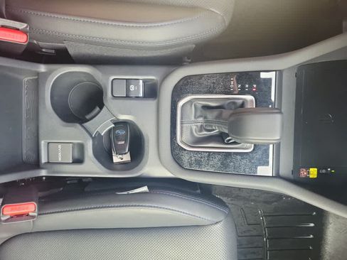 Certified 2025 Subaru Forester Limited AWD/4WD image 18