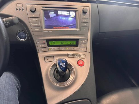 Used 2013 Toyota Prius Persona Series FWD image 34