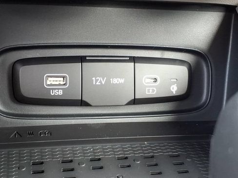 New 2026 Hyundai Venue SEL FWD image 14