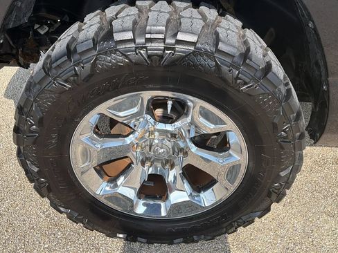 Used 2020 RAM 1500 Lone Star AWD/4WD image 10