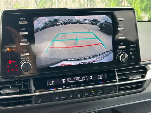 Certified 2023 Toyota Sienna XSE w/ XSE Plus Package AWD/4WD image 39