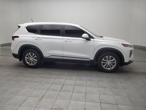 Used 2020 Hyundai Santa Fe SE image 11