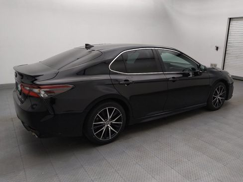 Used 2023 Toyota Camry SE FWD image 10