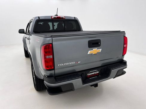 Used 2018 Chevrolet Colorado Z71 AWD/4WD image 8