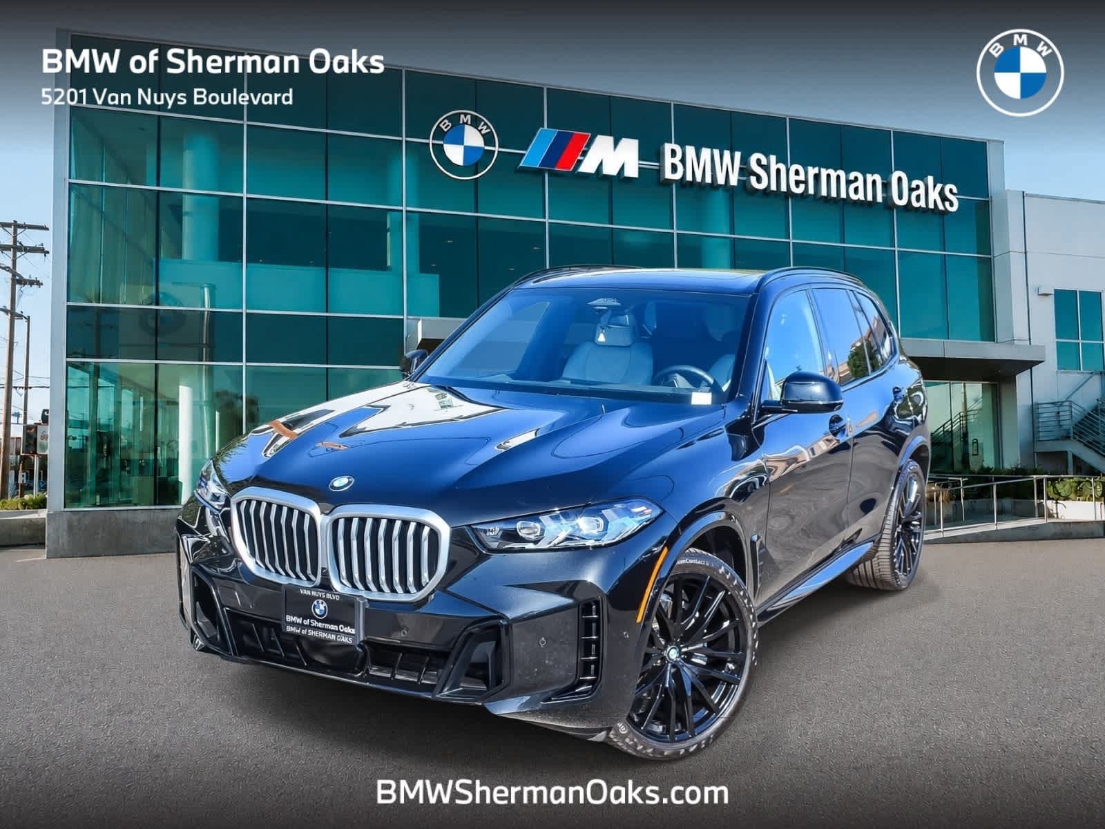 Used 2026 BMW X5 sDrive40i w/ M Sport Package RWD image 1