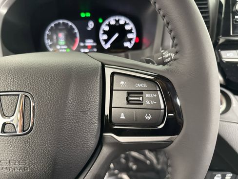 New 2025 Honda Odyssey EX-L image 30